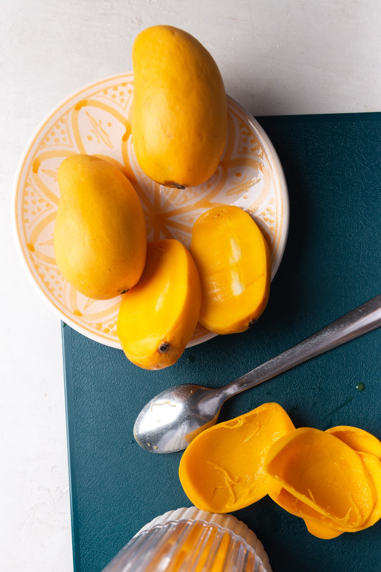 Pudding de coco mango y semillas de chía