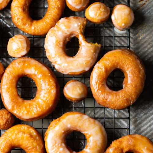 vegan glazed donuts